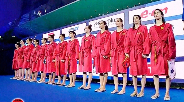 España se mete en la final del Europeo tras su enésima victoria ante Hungría (10-11)