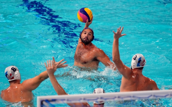 Felipe Perrone en el Serbia España
