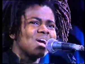 Tracy Chapman. Talking about the revolution