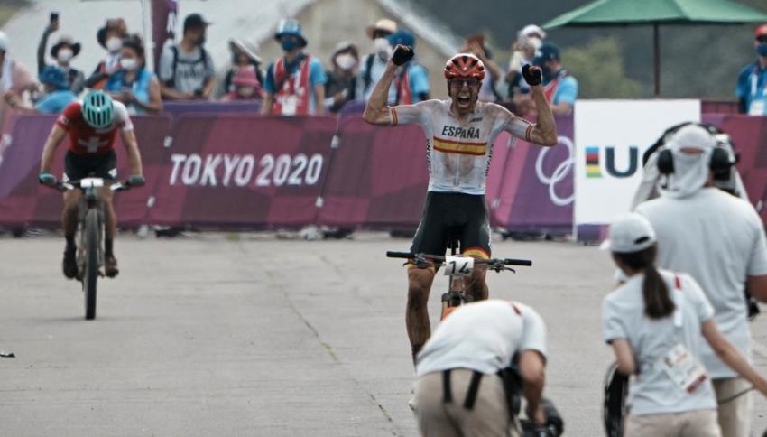 El ciclista David Valero consigue la medalla de bronce tras una gran remontada