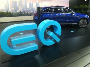 El primer Mercedes eléctrico (EQC) se presenta en la apertura del Automobile de Barcelona