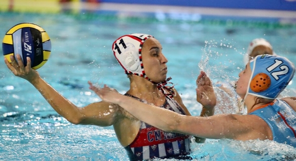 12-9: El Mataró gana a Dunaujvaros y se cita con el Sabadell en una final histórica