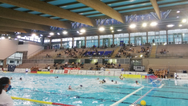 8-9. El CN Barcelona gana la eléctrica semifinal ante el CN Terrassa