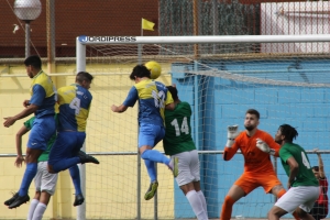 Iván marcó el 1-2 ante La Jonquera en el último partido jugado en casa