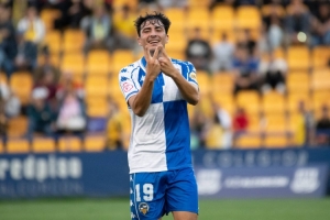 Doblete de Javi López Pinto